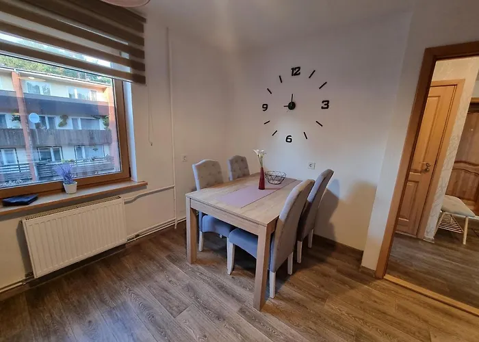 Apartment Kursi